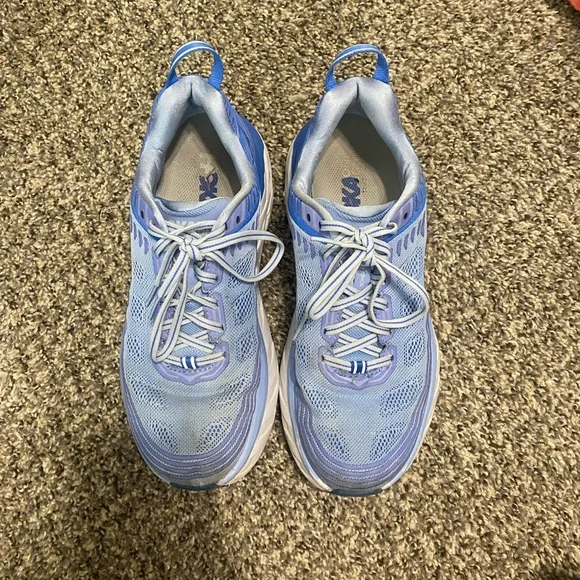 Women’s Hoka one one - Picture 2 of 5